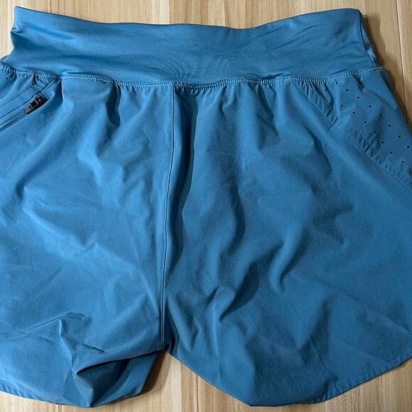 Nike Women's Blue Shorts - Picture 5 of 7